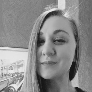 Meet your Posher, Stefanie